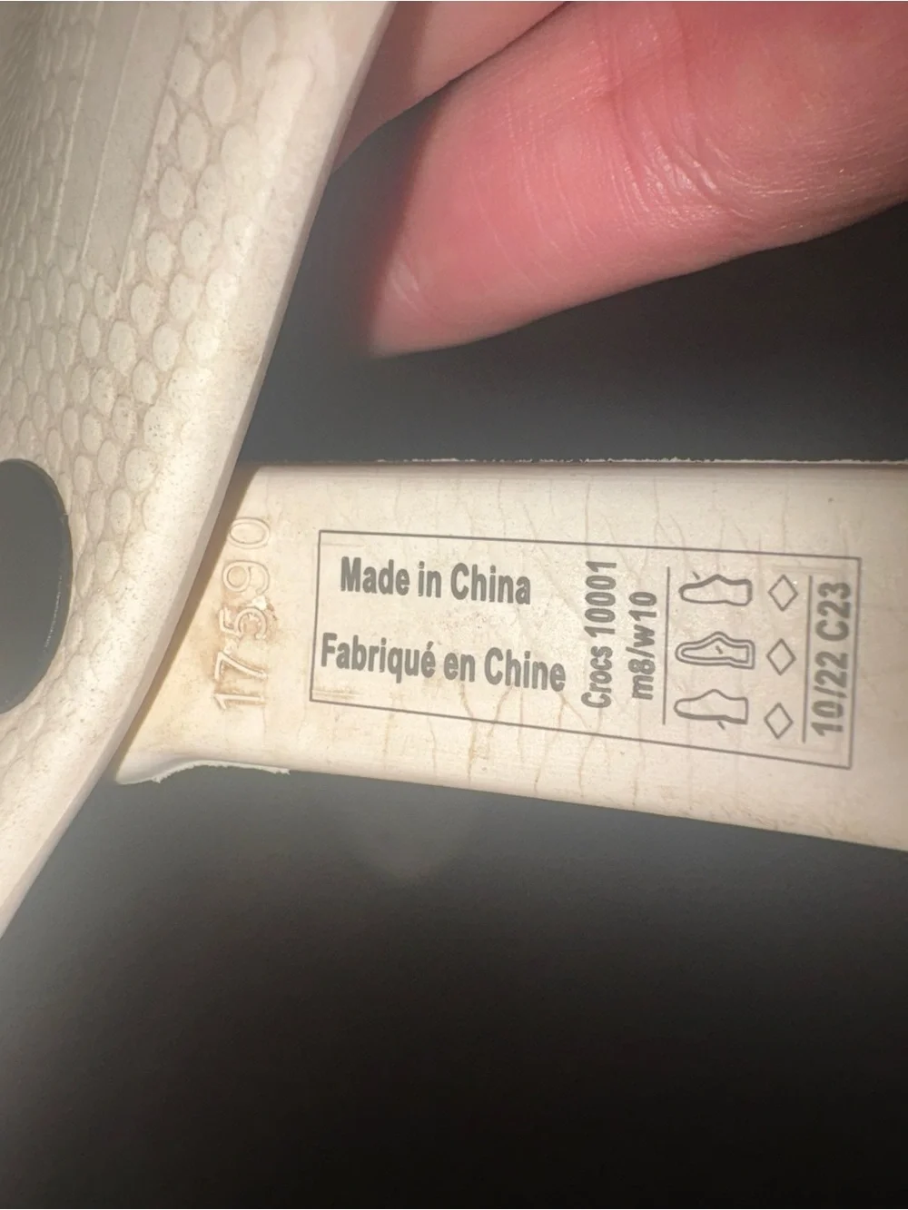 Women’s/Men’s White Casual Crocs Shoes M-8 W-10
